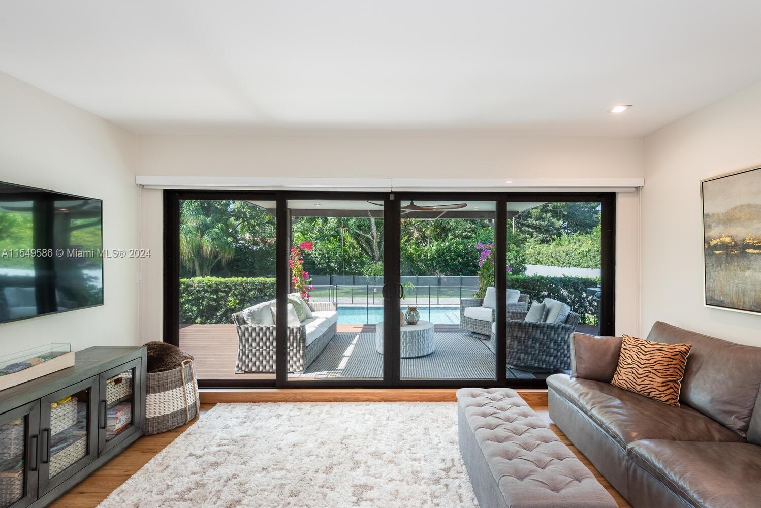 BRICKELL ESTATES - Residential