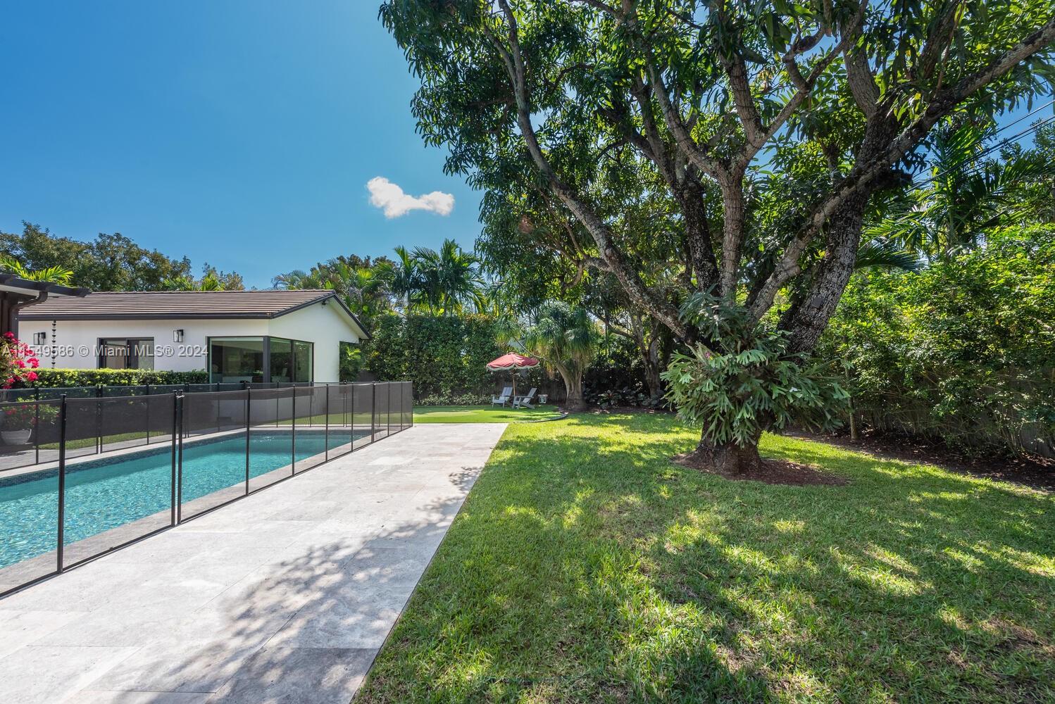 BRICKELL ESTATES - Residential