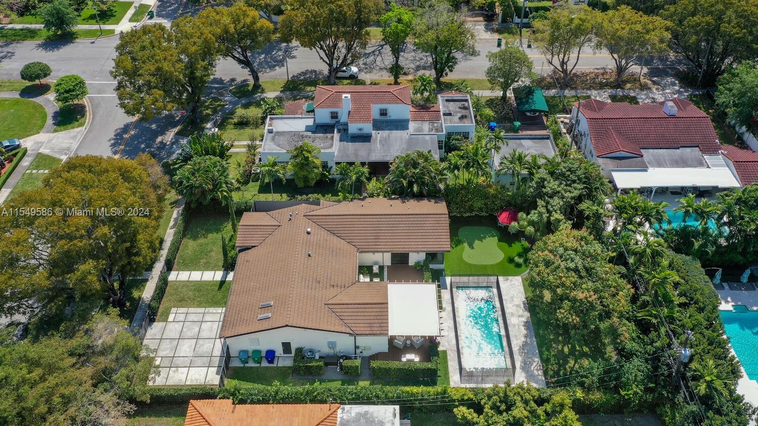 BRICKELL ESTATES - Residential