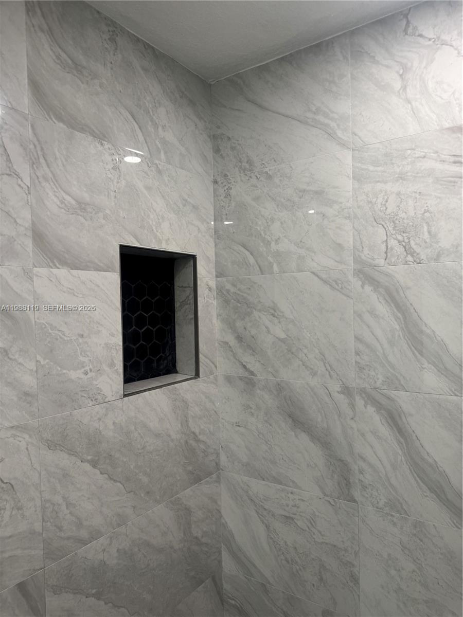 IDLEWILD PARK - Residential Lease