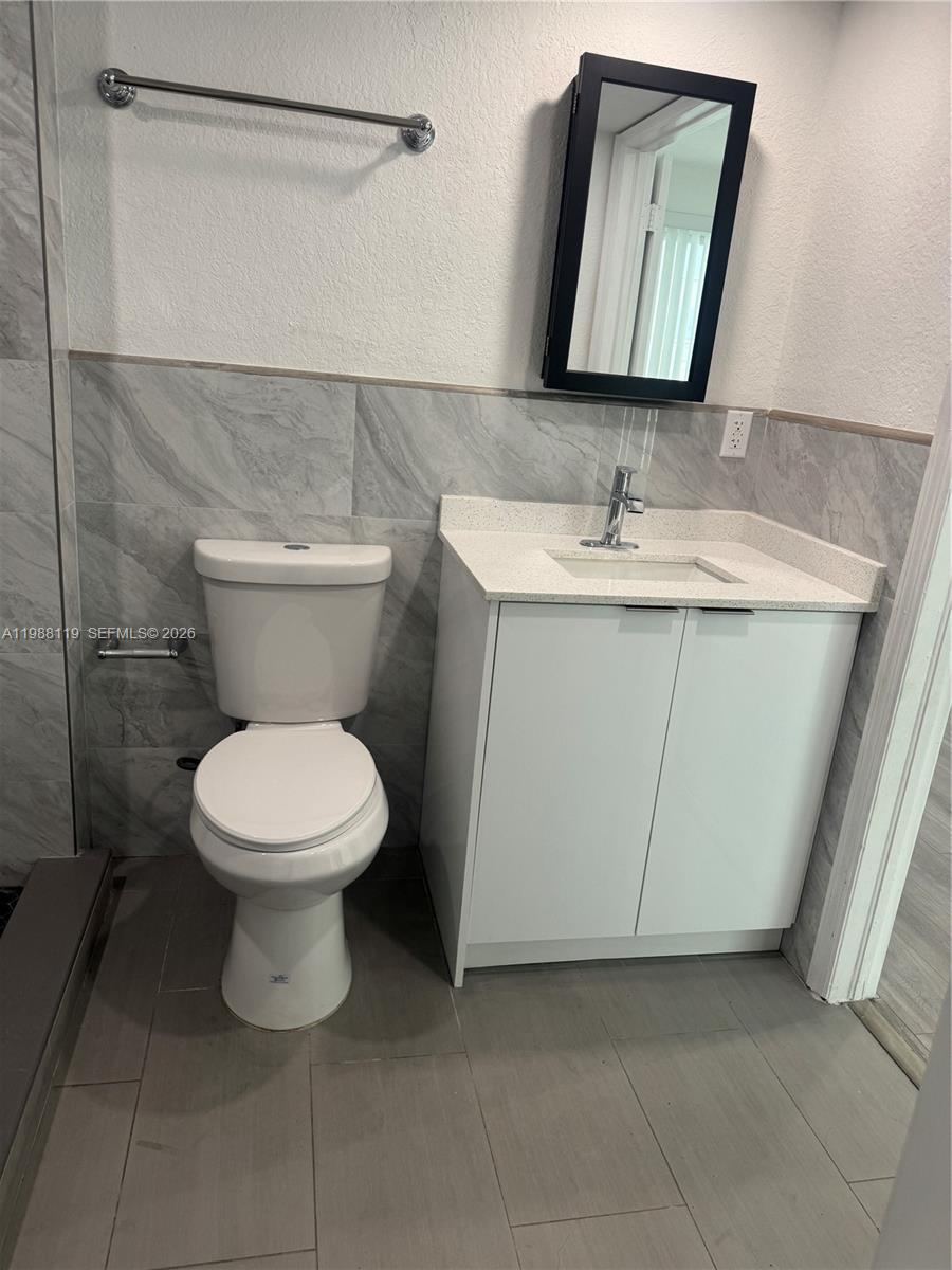 IDLEWILD PARK - Residential Lease