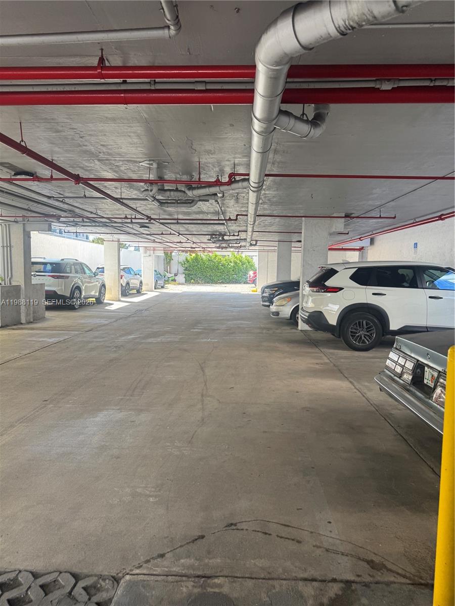 IDLEWILD PARK - Residential Lease