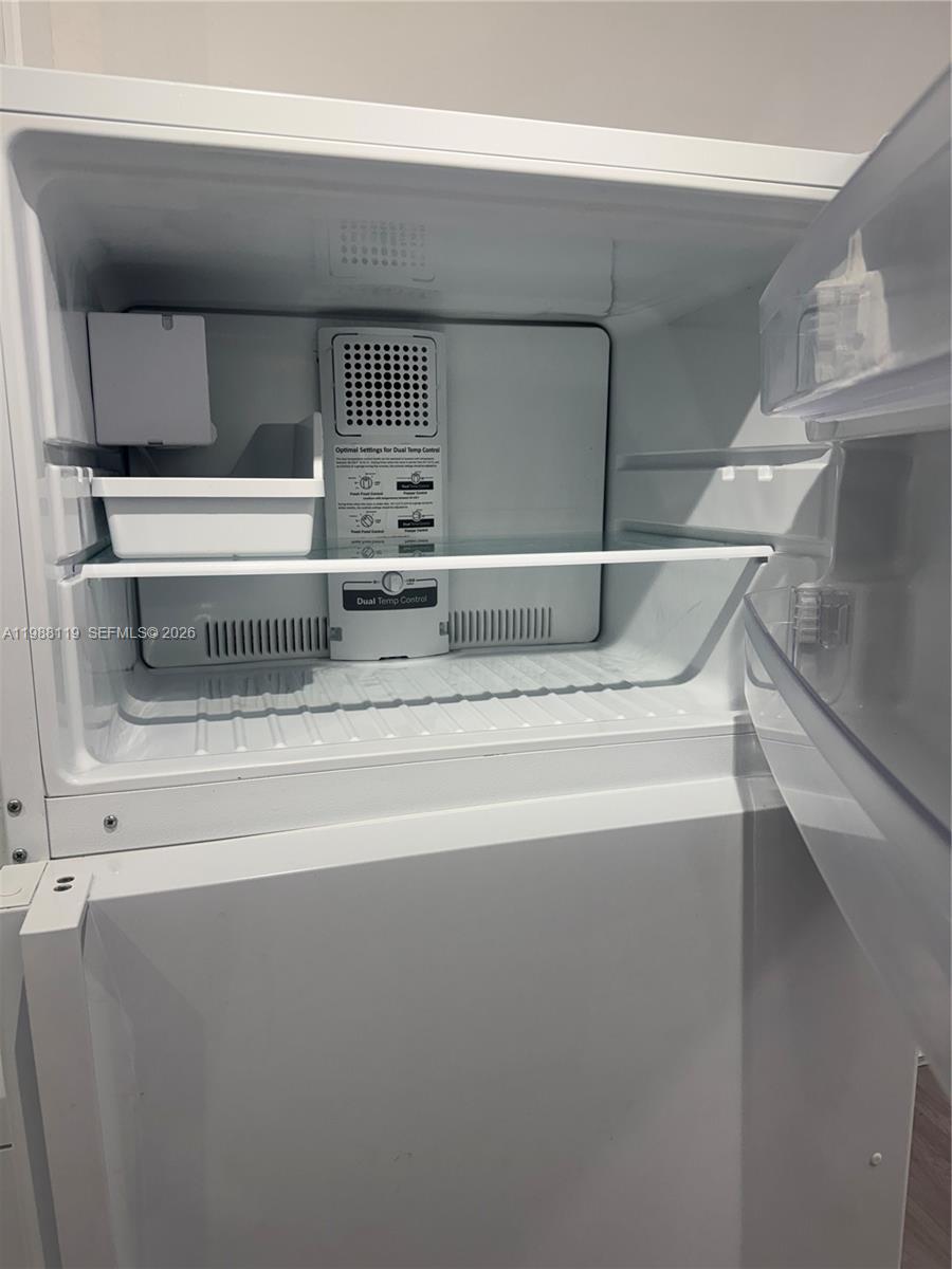 IDLEWILD PARK - Residential Lease