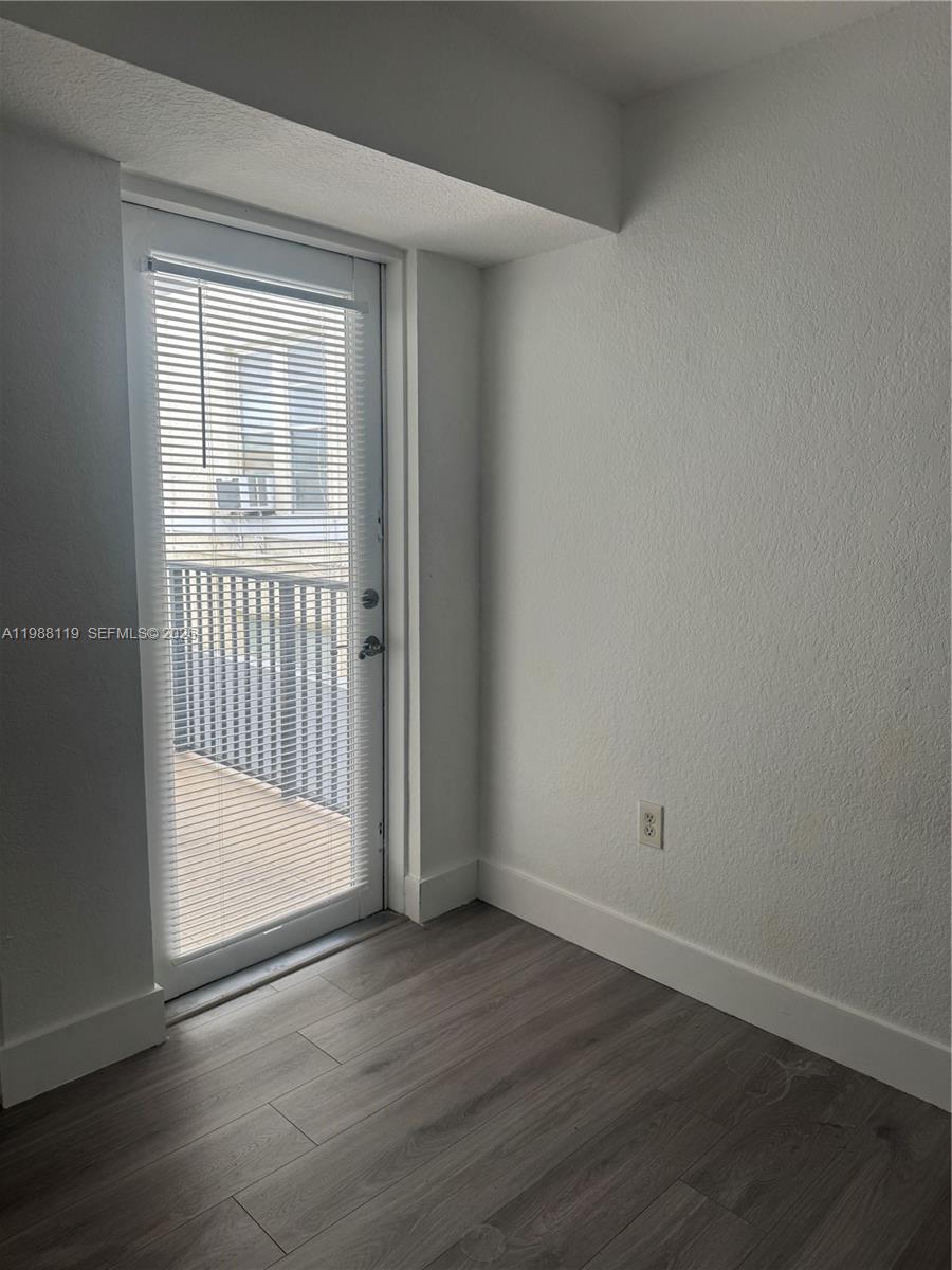 IDLEWILD PARK - Residential Lease