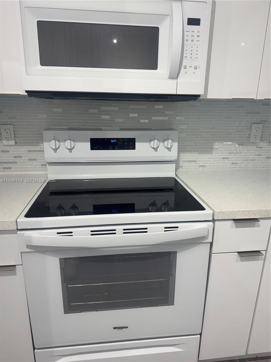 IDLEWILD PARK - Residential Lease