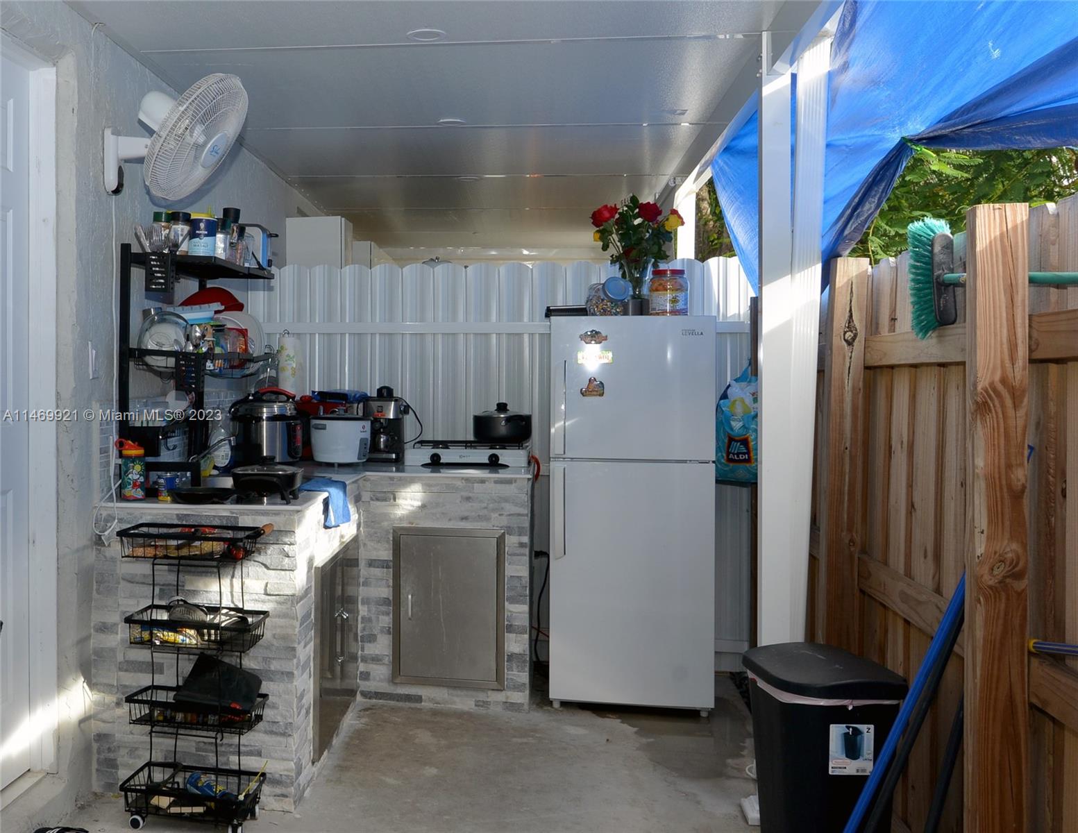 Homestead, Florida 33033, United States, 5 Bedrooms Bedrooms, ,3 BathroomsBathrooms,Residential,Active,69265