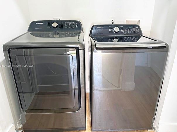 HOLIDAY SPRINGS VILLAGE - Residential