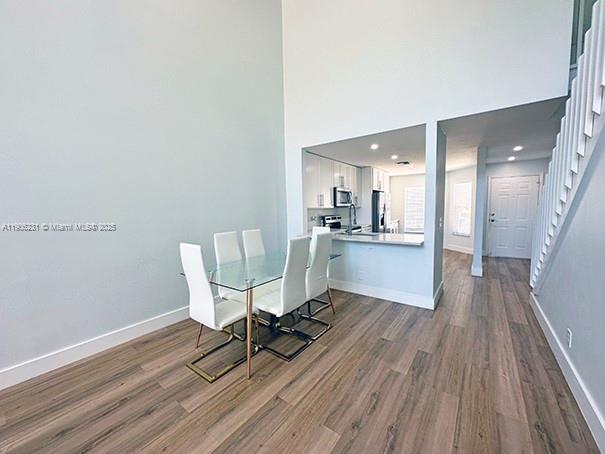 7510 S Pinewalk Dr S 104