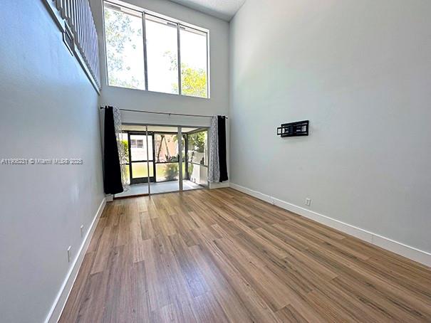 HOLIDAY SPRINGS VILLAGE - Residential