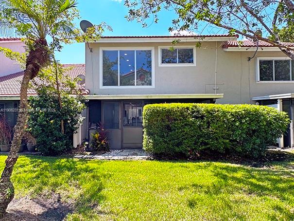 HOLIDAY SPRINGS VILLAGE - Residential