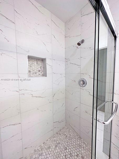 HOLIDAY SPRINGS VILLAGE - Residential