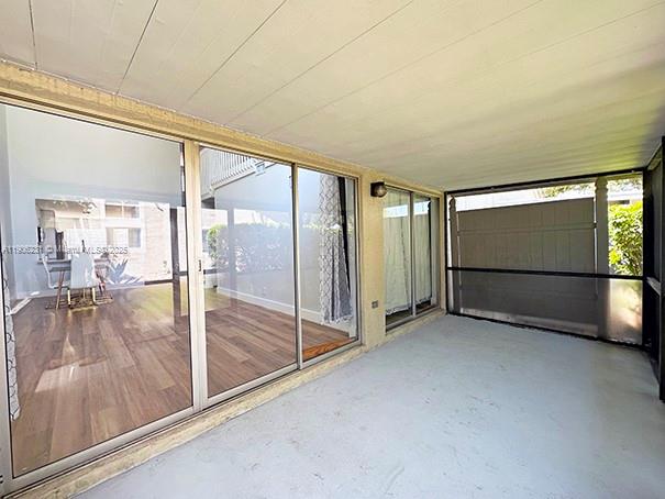 HOLIDAY SPRINGS VILLAGE - Residential