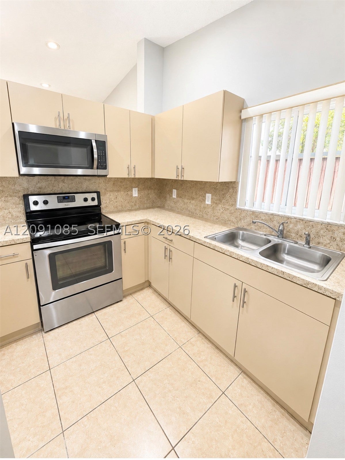 30233 SW 161st Ct, Homestead, FL, 33033/$480,000 4 30233 SW 161st Ct