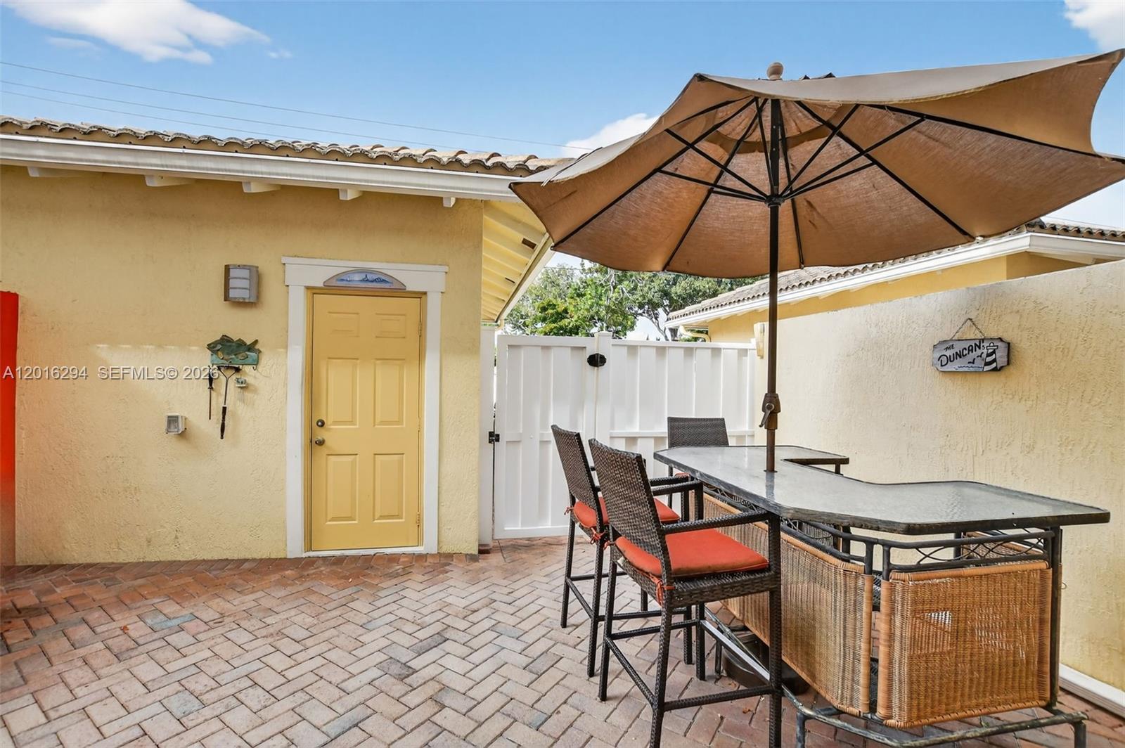 FAIRFIELD GARDENS - Residential