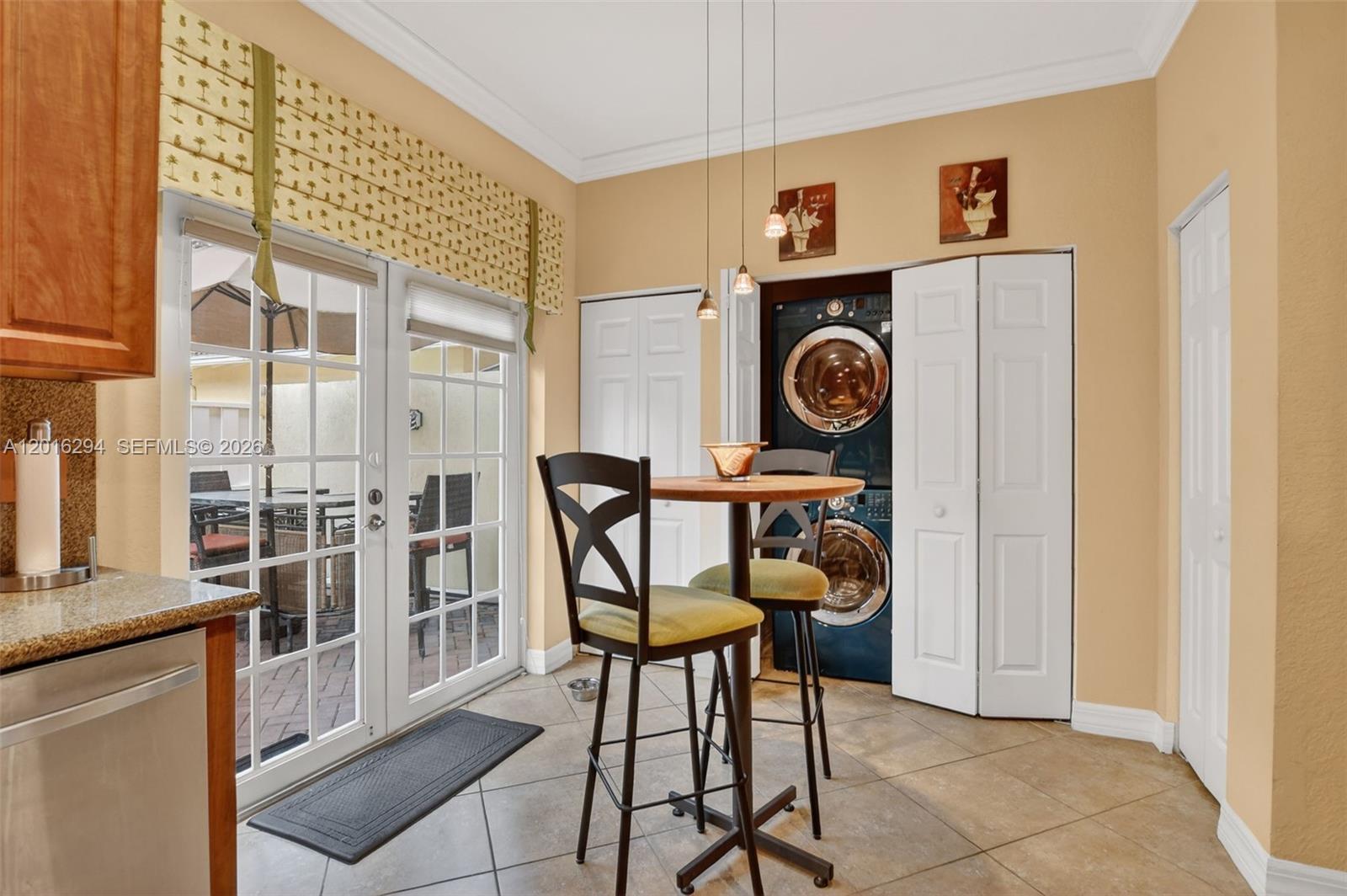 FAIRFIELD GARDENS - Residential