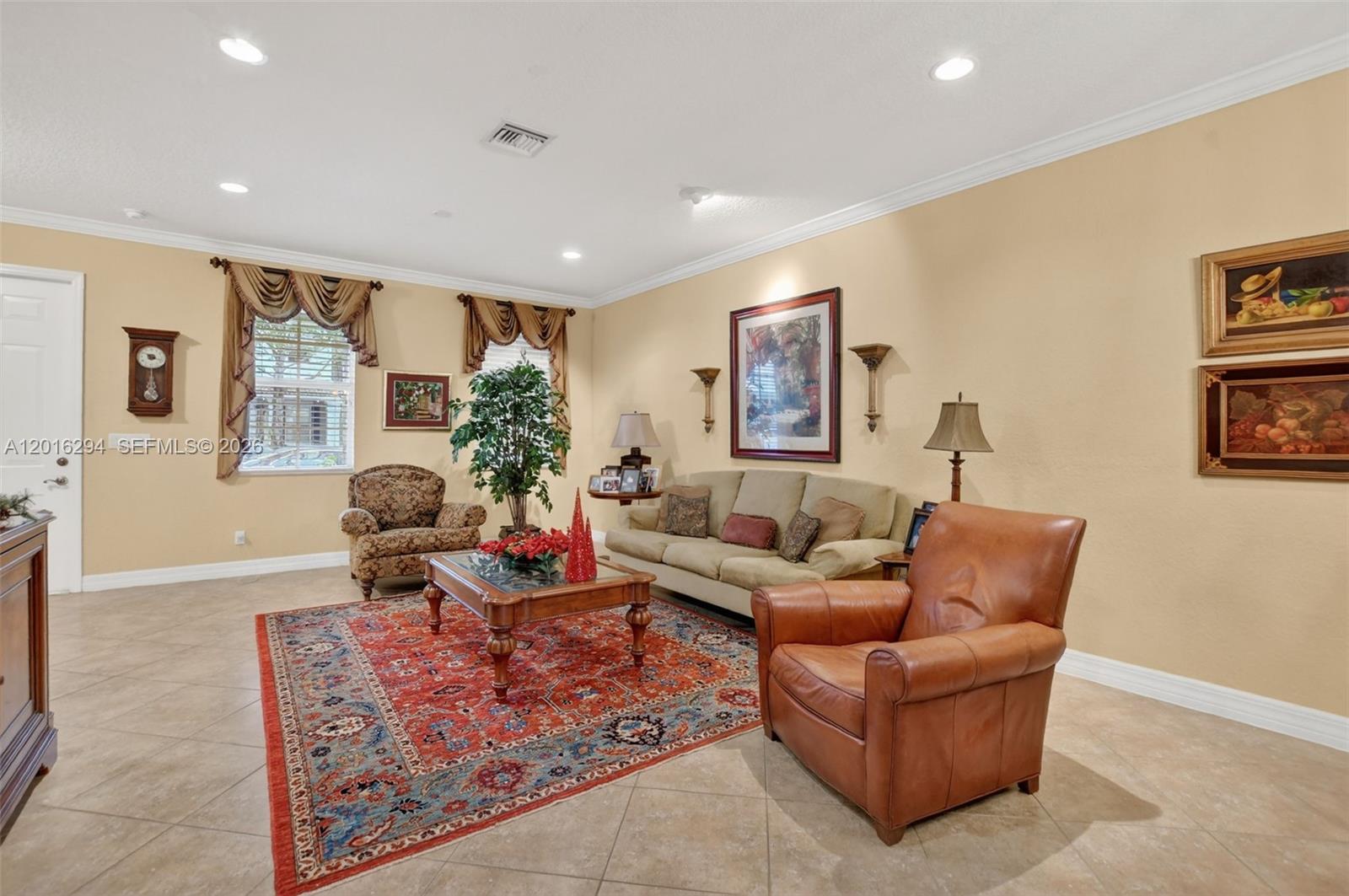 FAIRFIELD GARDENS - Residential