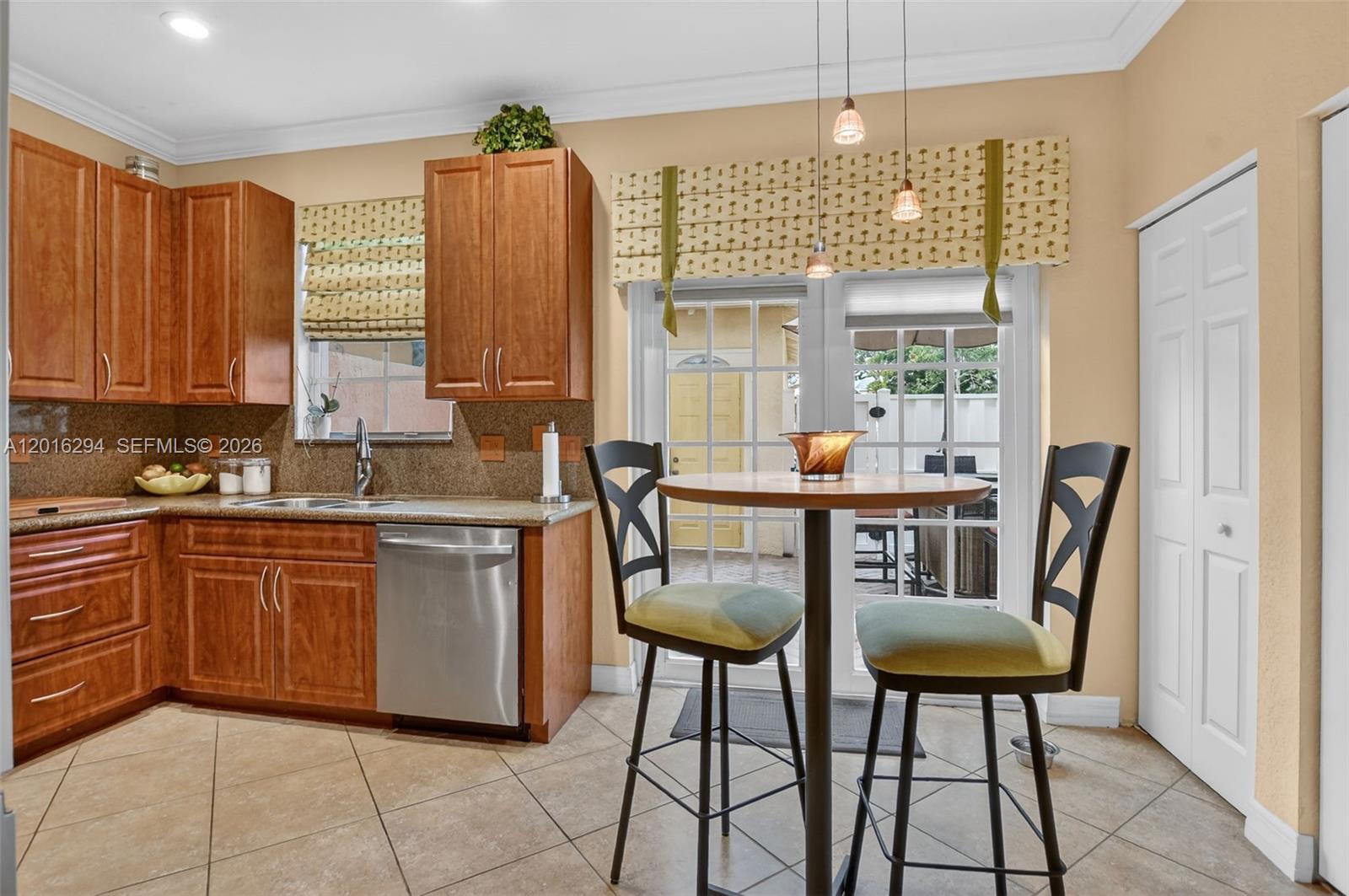 FAIRFIELD GARDENS - Residential