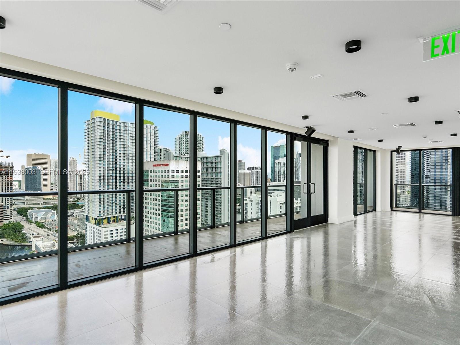 Smart Brickell - Residential