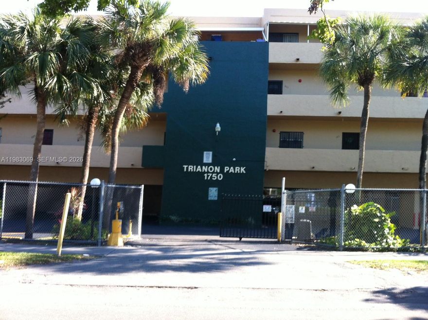 Apartment available in the very desired area of the West of Hialeah, behind Westland Mall. It is a 1/1 with title floors, a swimming pool, covered parking  . Located in a gated community. Call or text agent for showing instructions.