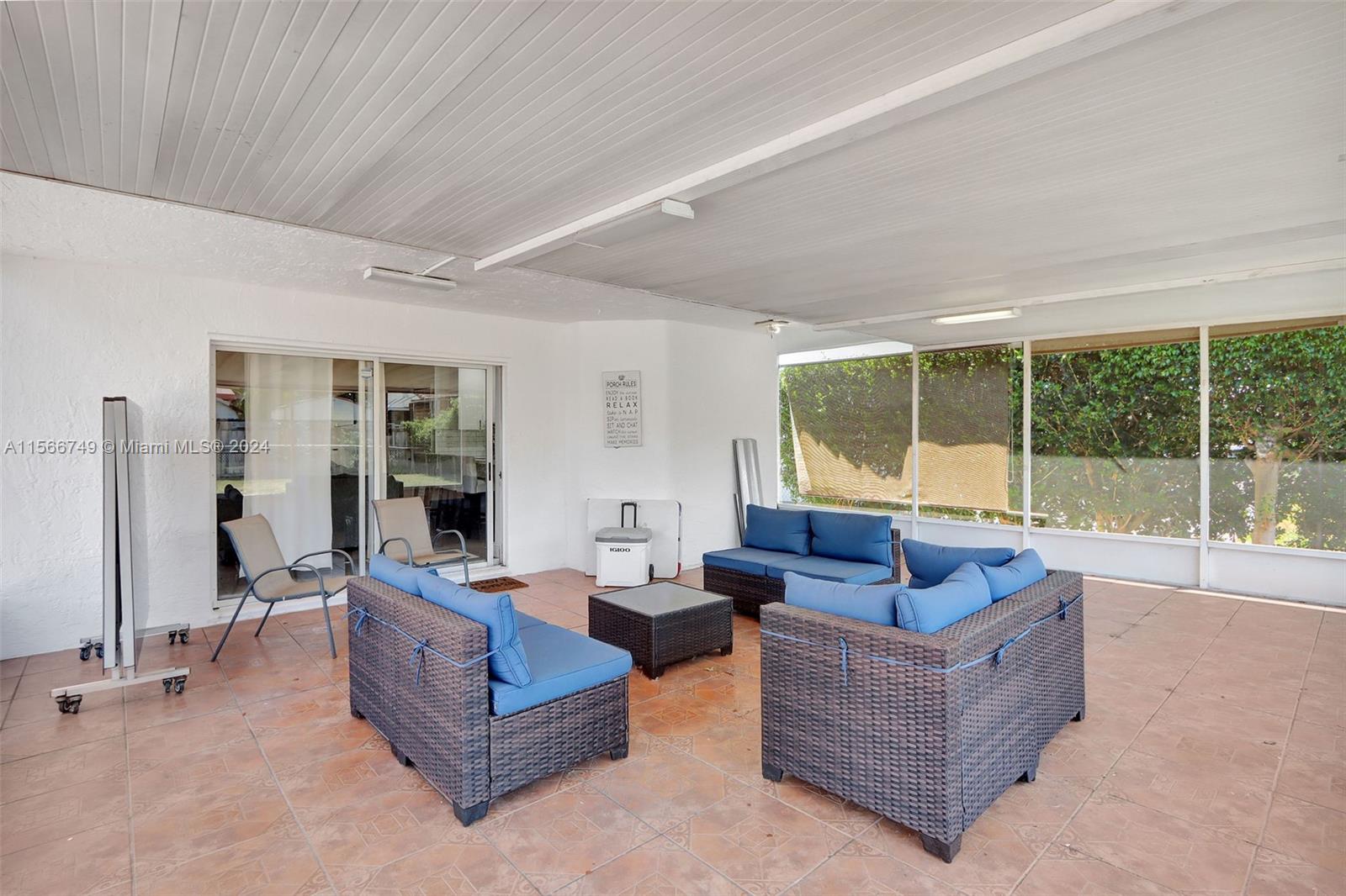 MAJESTIC ESTATES 3RD ADDN - Residential