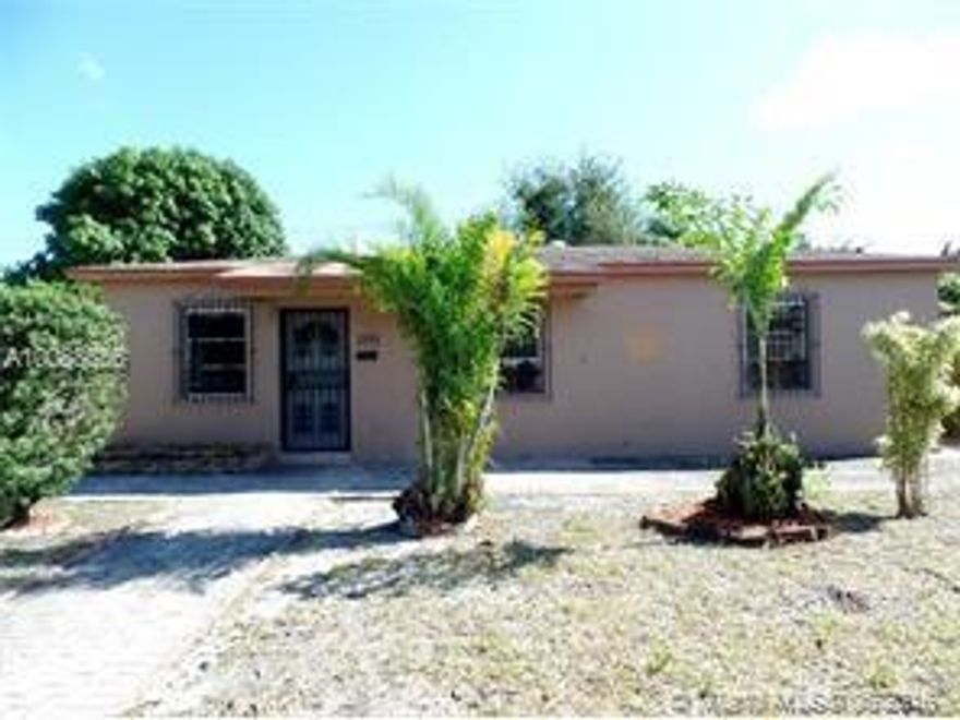 This is a great property in Hialeah! It is a 3/1 on tax roll but currently is set up as a 3/1, 1/1 and 1/1. The extra bedrooms and baths will probably have to be legalized or knocked down. Home run deal and great return. 3/1's AND 3/2's with smaller sqft have sold and or pending anywhere from 225-275k. Needs light updating throughout. 
Won't last! 
Stipulated agreement with the city of Hialeah is necessary