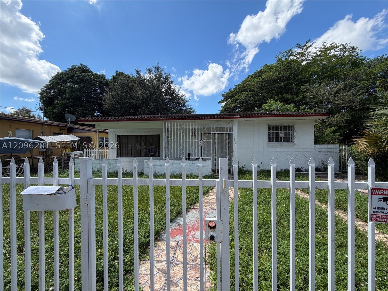 4824 NW 15th Ct