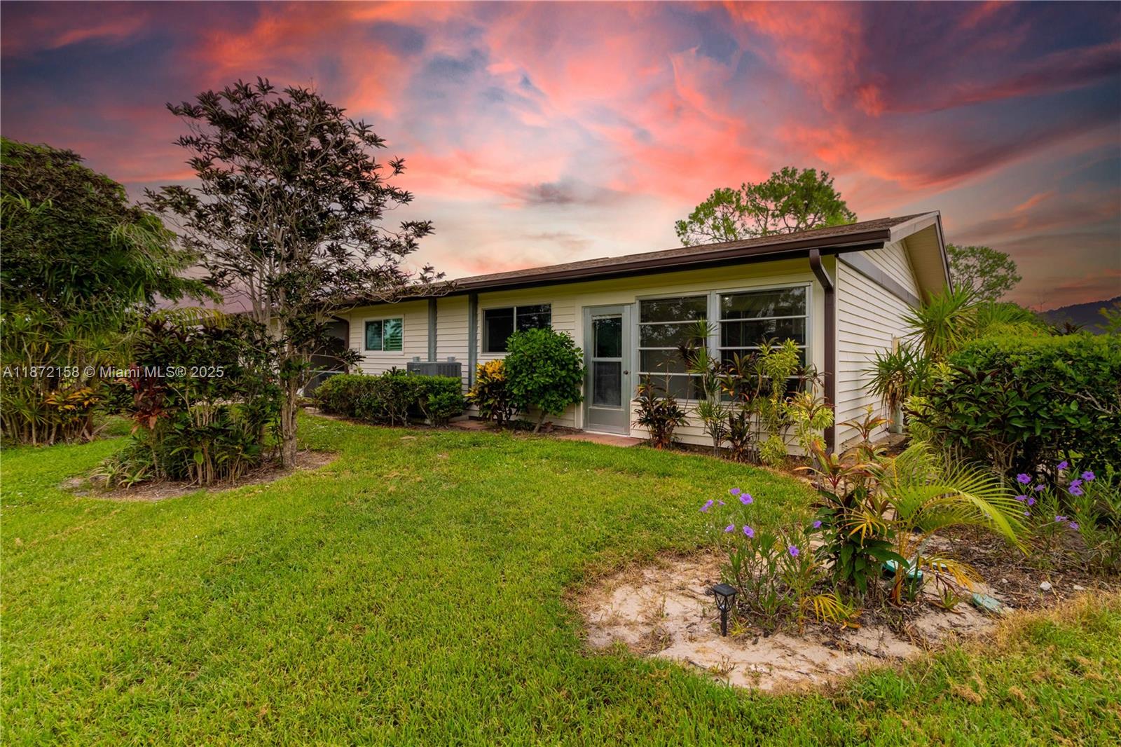 Boca Ciega Village - Residential