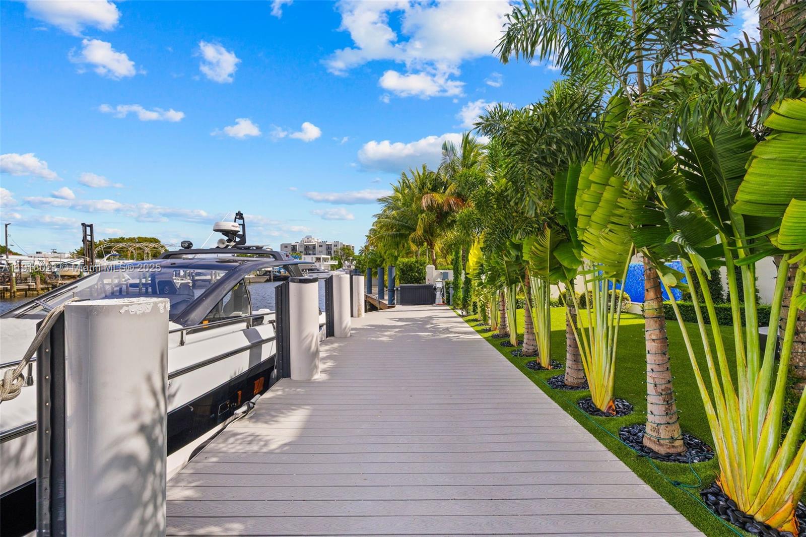 BELLE MEADE 1ST ADDN - Residential