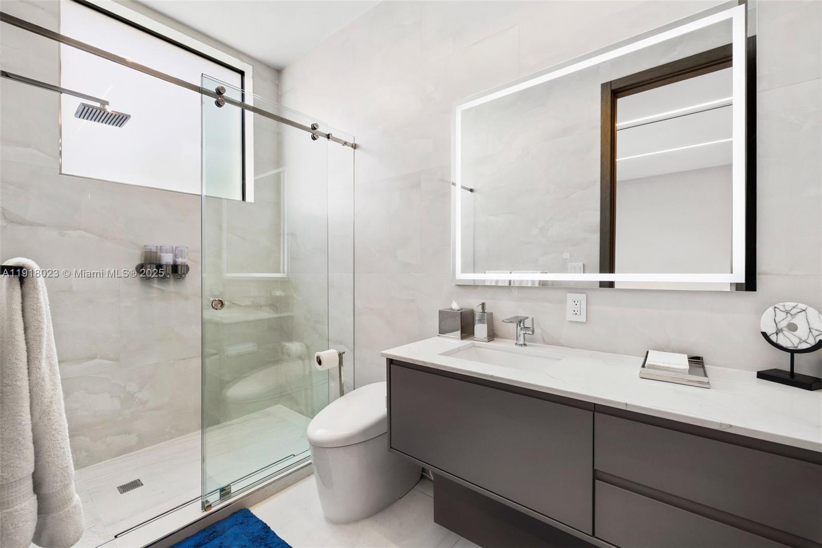 BELLE MEADE 1ST ADDN - Residential