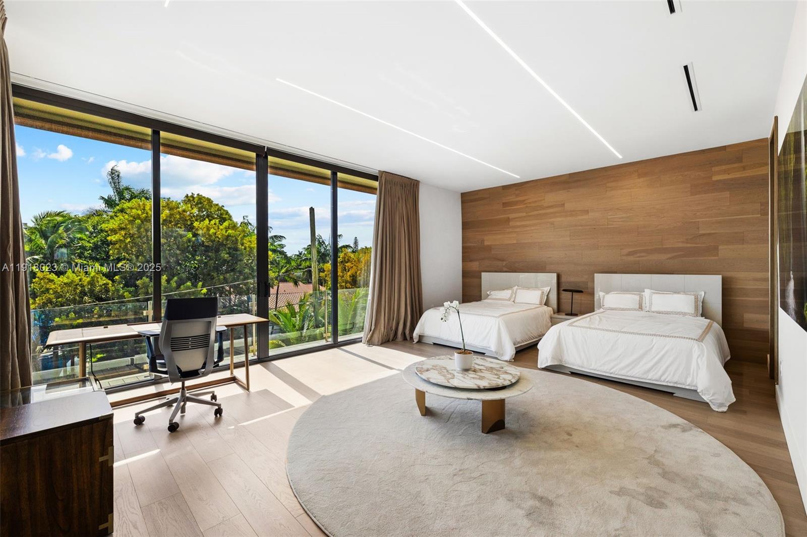 BELLE MEADE 1ST ADDN - Residential