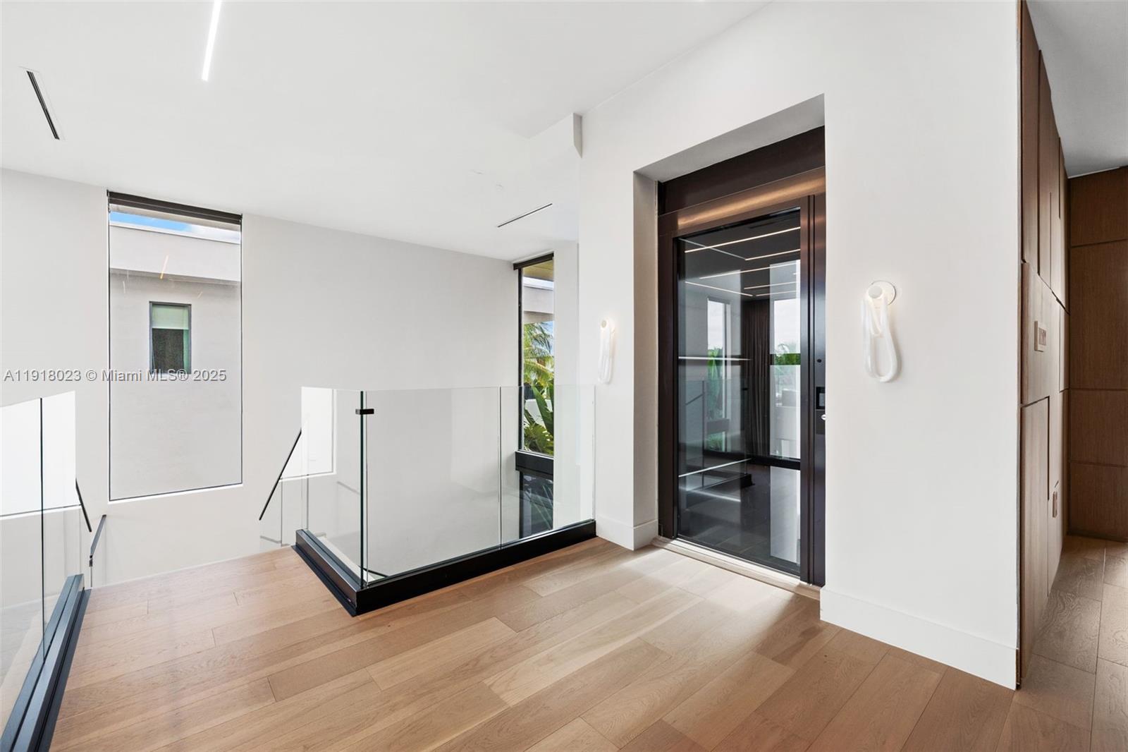 BELLE MEADE 1ST ADDN - Residential