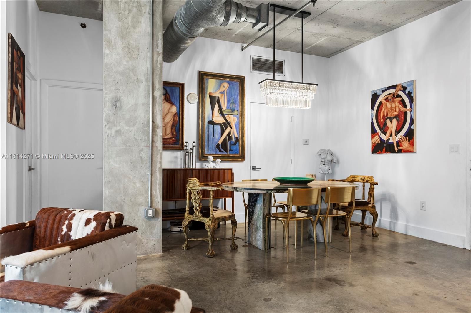 THE YORKER CONDO - Residential