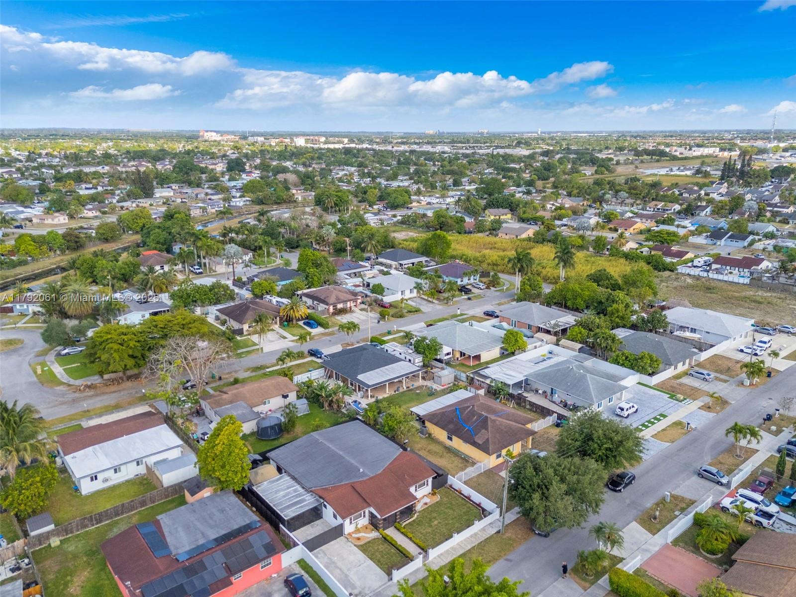SCHOOL HOUSE SUB - Residential