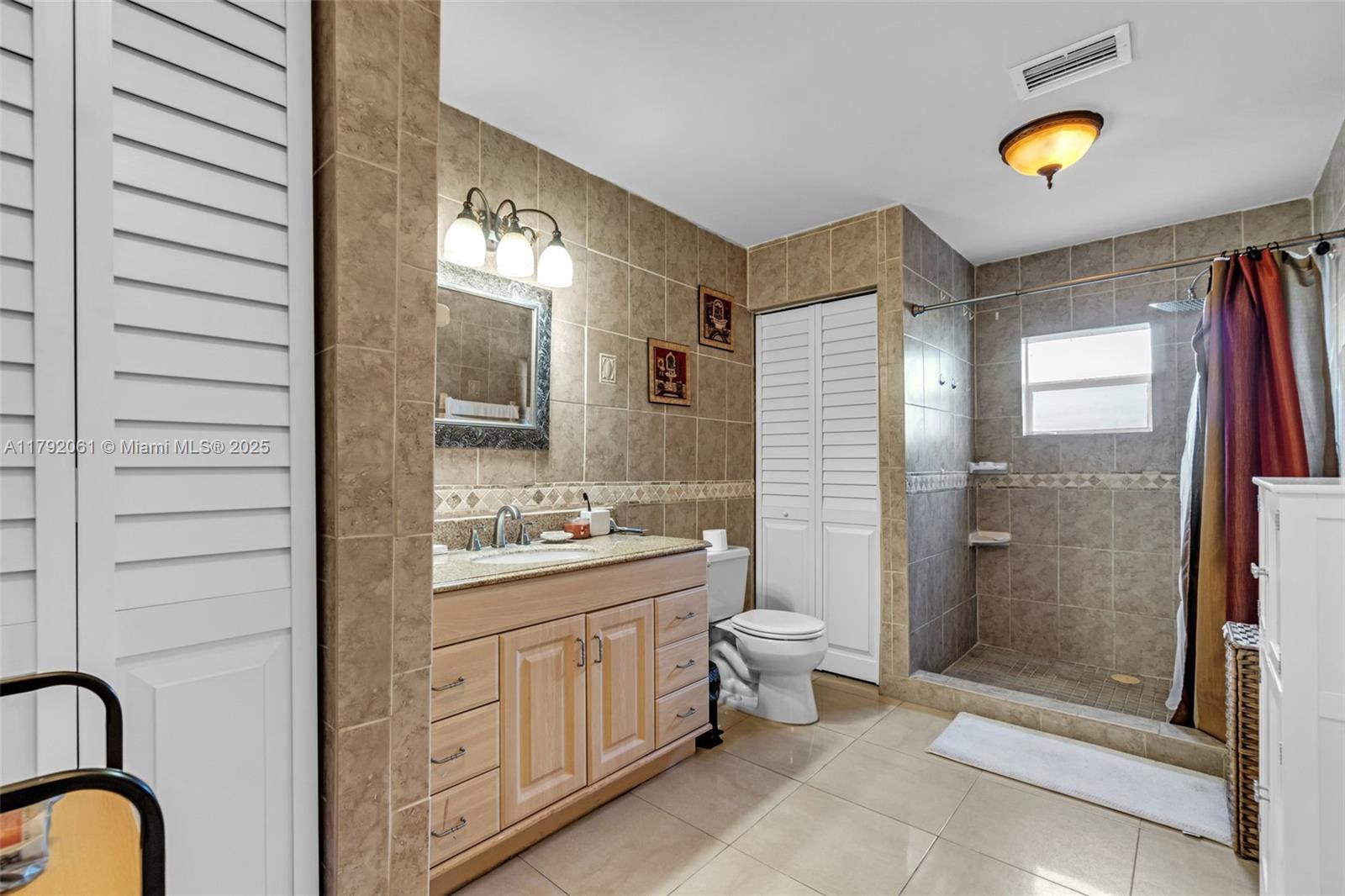 SCHOOL HOUSE SUB - Residential