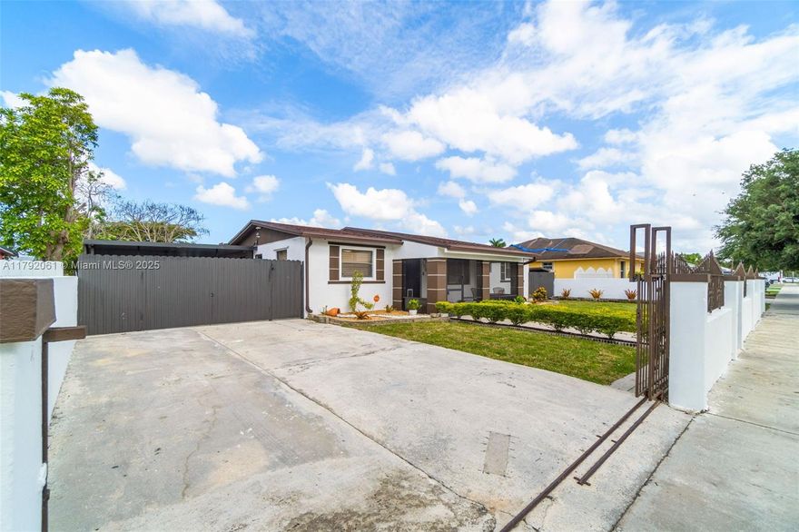 Beautiful HOMESTEAD single family home with 5 bedrooms and 3.5 Bathrooms with many recent renovations, Roof replaced 6 years ago, Exterior Fence is less than 6 months old. Freshly painted interior and exterior, Brand New tankless water heater, New sod and landscaping, Jacuzzi / Hot Tub is fully functional and well maintained. Smart Surveillance Cameras wired throughout the home. Two screened in porch enclosures were both installed with the past six months. All AC Ducts were fully replaced about 5 years ago  and PVC plumbing throughout the home.
 This beautiful property is ready to move in!