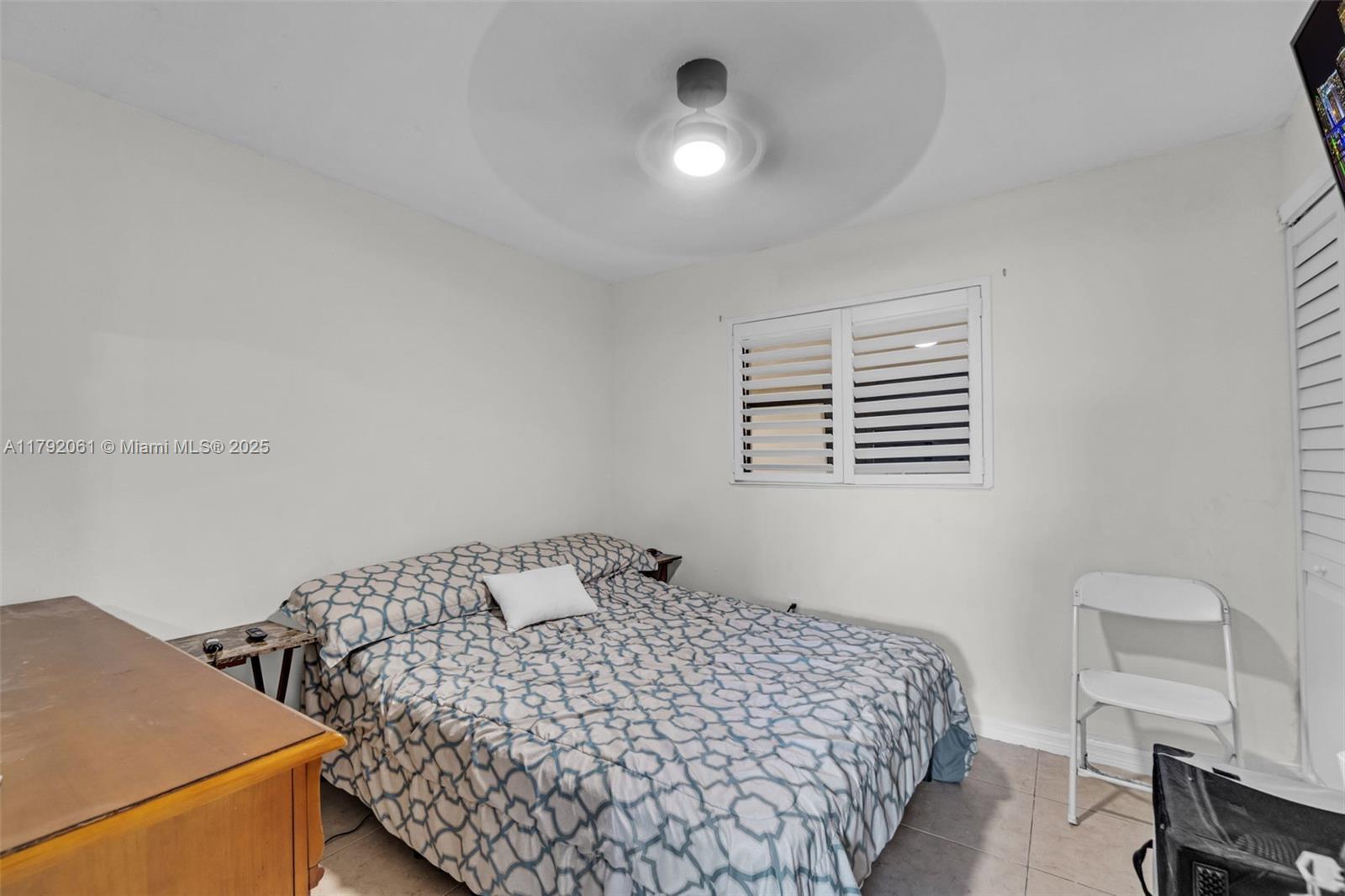 SCHOOL HOUSE SUB - Residential