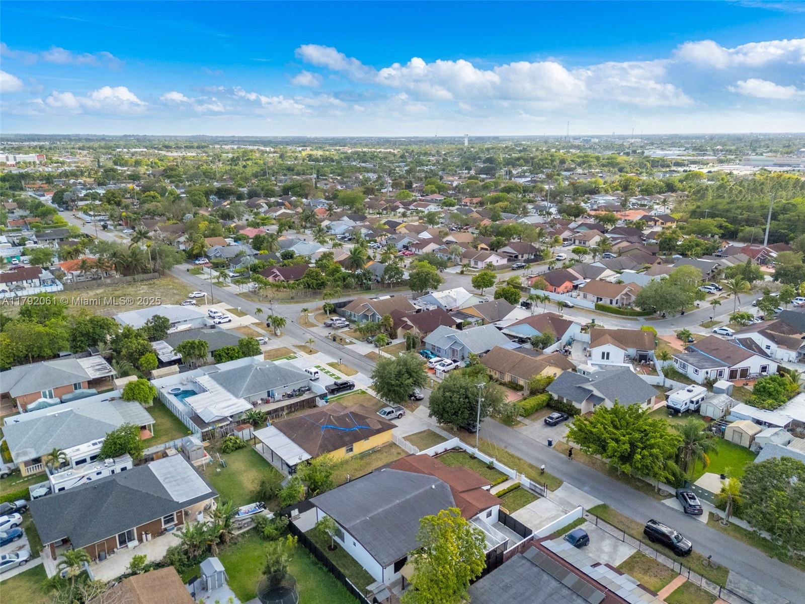 SCHOOL HOUSE SUB - Residential