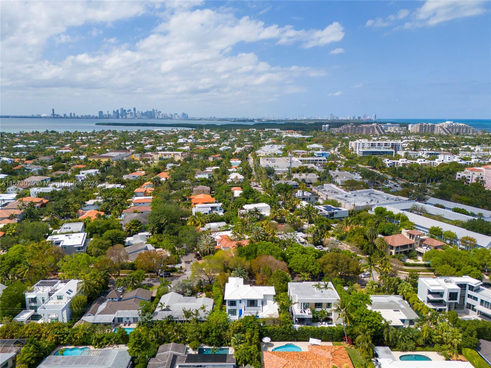 BISCAYNE KEY ESTATES - Residential
