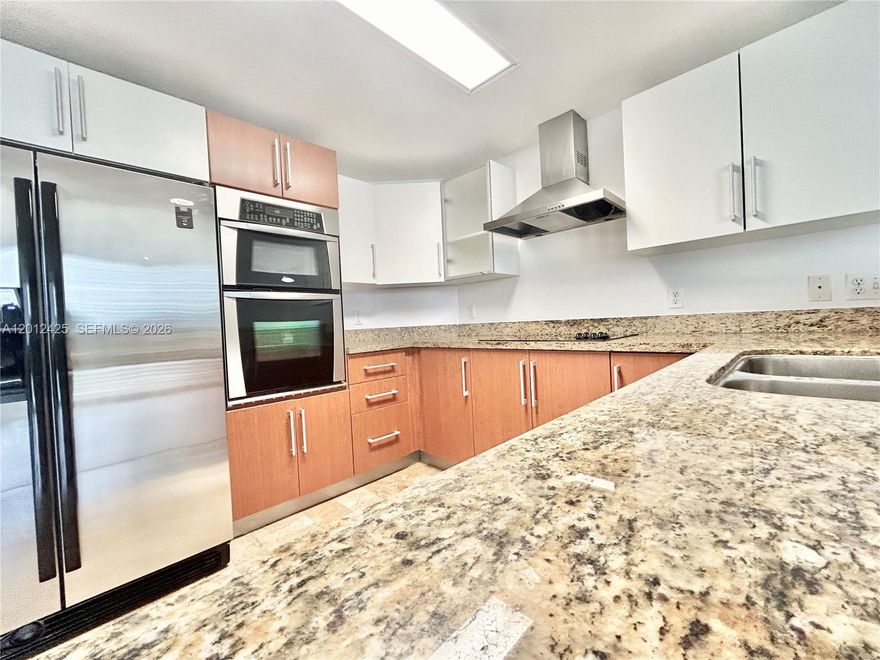 1 Bed/1 Bath available in the heart of Brickell.The Sail Condo is nestled among Brickell's most iconic high-rises, adjacent to our beautiful Biscayne Bay and Brickell Avenue.The building amenities include: Heated Pool,Large Outside Open Area for Events,Fitness center and Lockers with Steam room,Sauna and Showers.24-hour concierge, valet and staff offer personalized services and attention to detail.Within walking distance to the metro rail,Restaurants,Gyms, Shopping City Center Mall and Nightlife Brickell is the place to be.The unit has an oversized balcony with west views of iconic Brickell buildings and the financial district. This unit include European kitchen,washer,dryer,microwave and stove. Unit has one assigned parking space.