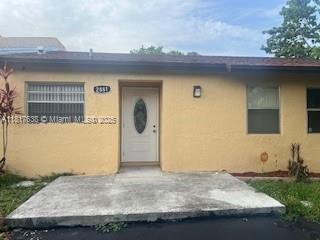 Rental Property at 2881 Nw 204th St, Miami Gardens, Broward County, Florida - Bedrooms: 3 
Bathrooms: 2  - $2,500 MO.