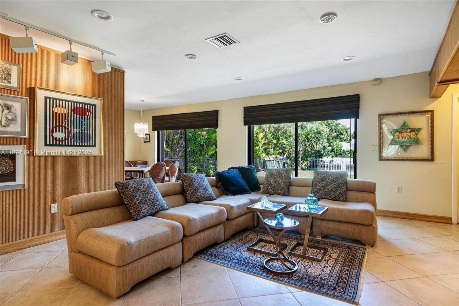 BISCAYNE POINT - Residential