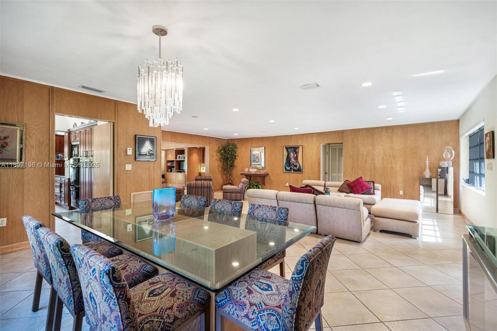 BISCAYNE POINT - Residential