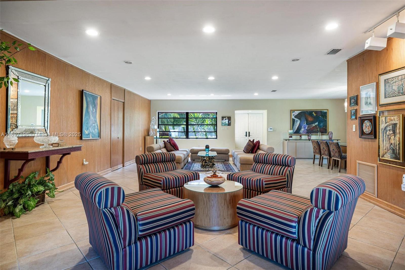 BISCAYNE POINT - Residential