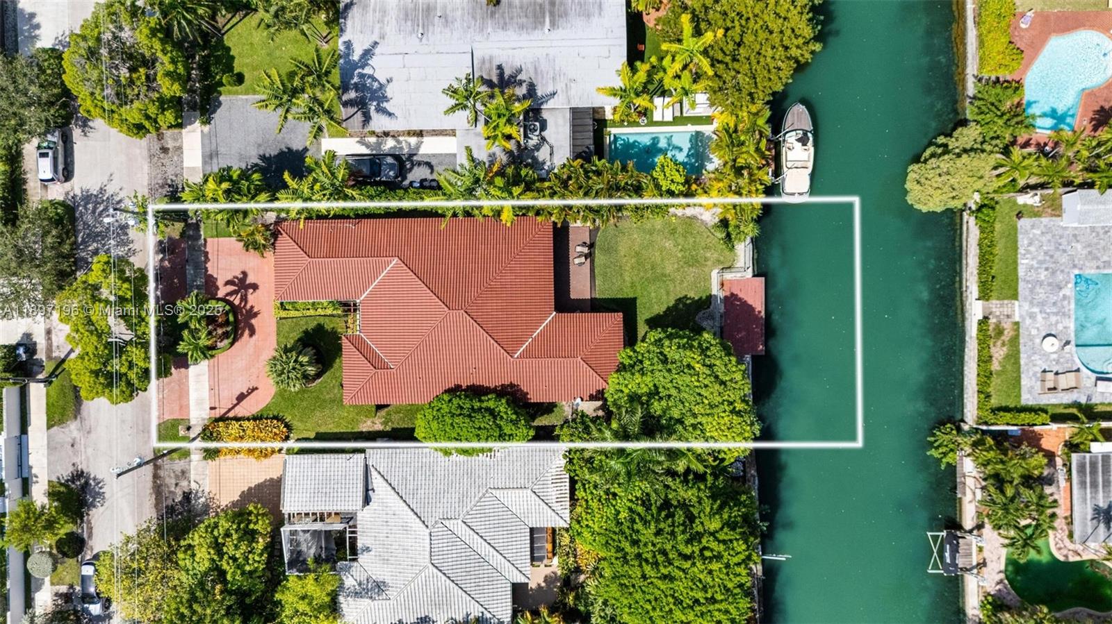BISCAYNE POINT - Residential