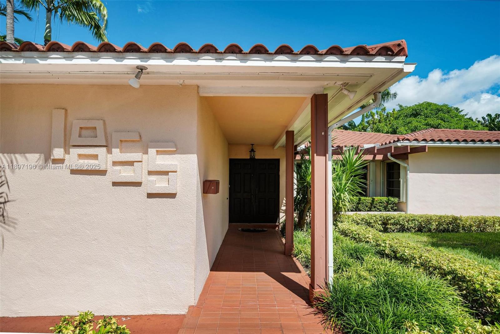 BISCAYNE POINT - Residential