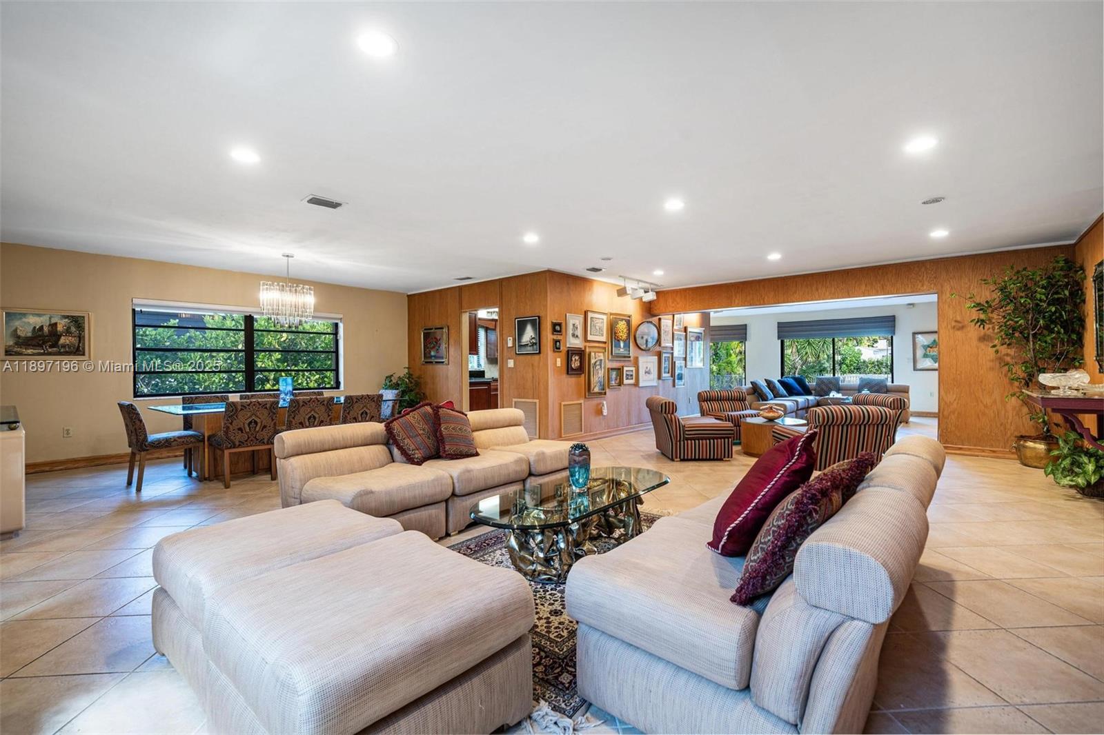 BISCAYNE POINT - Residential