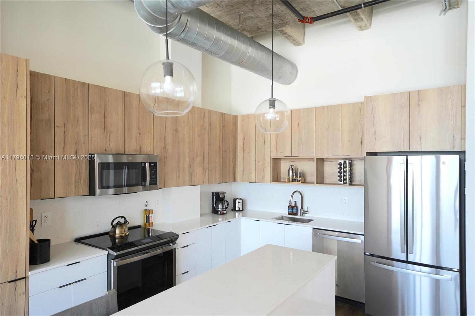 7920 Ne 2nd Ave 408, Miami, Broward County, Florida - 3 Bedrooms  
4 Bathrooms - 