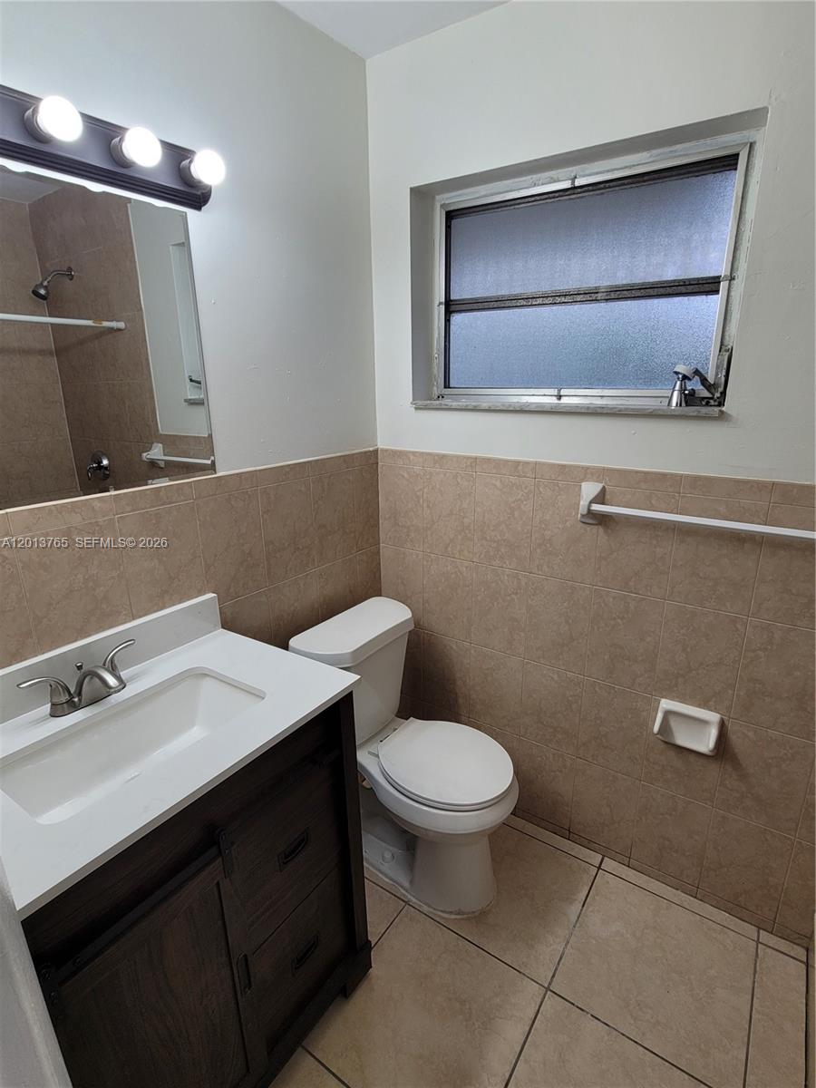 BIRD ROAD HIGHLANDS - Residential Lease
