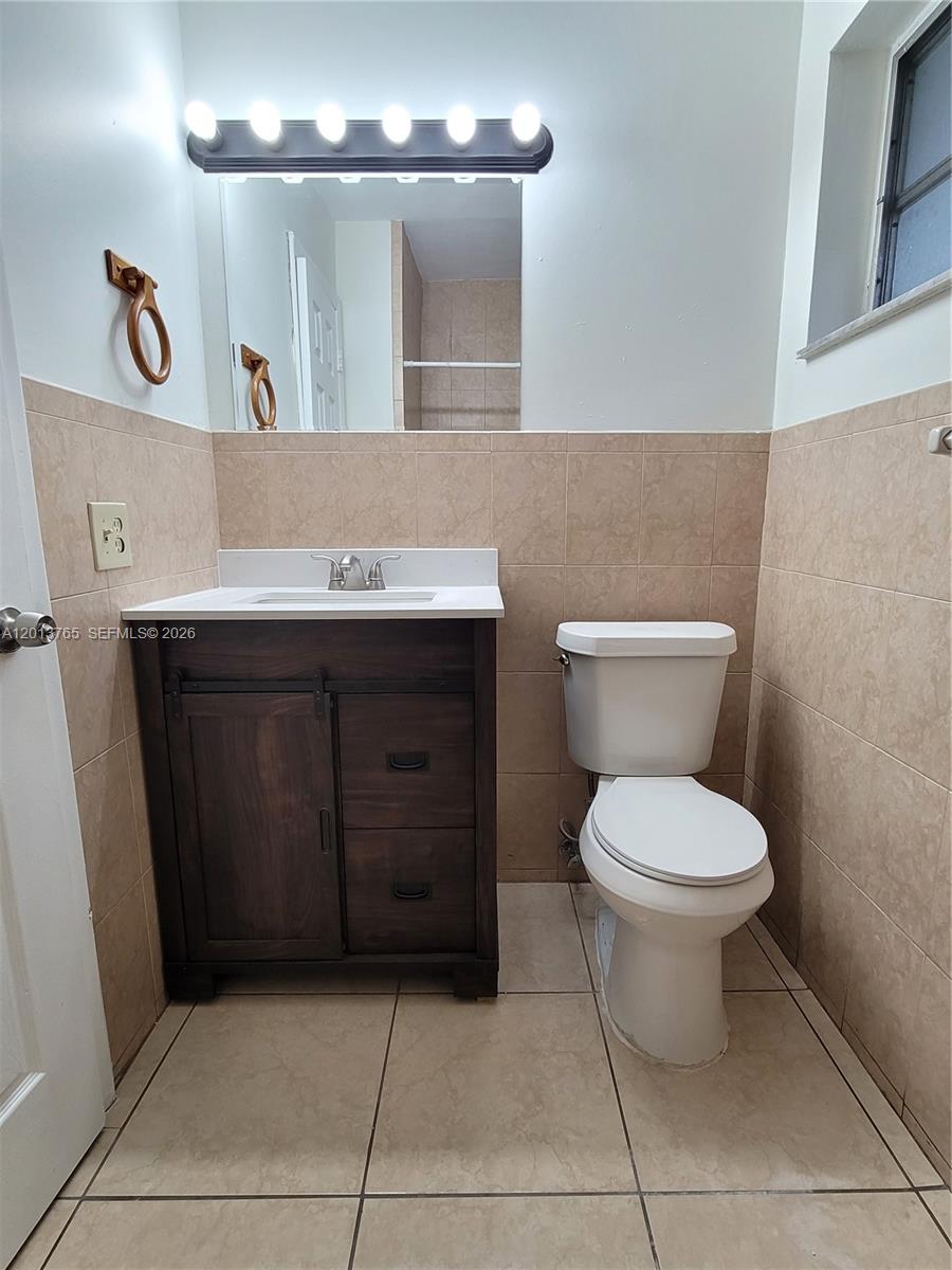 BIRD ROAD HIGHLANDS - Residential Lease