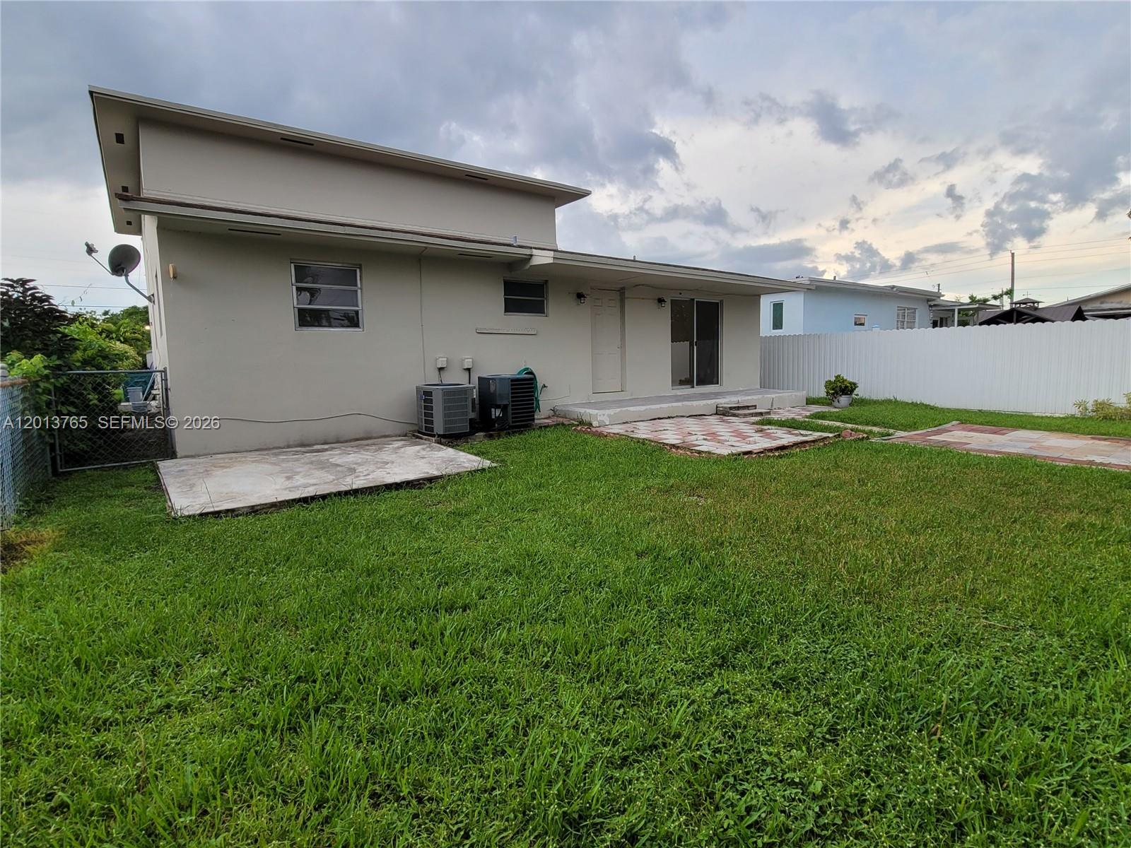 BIRD ROAD HIGHLANDS - Residential Lease